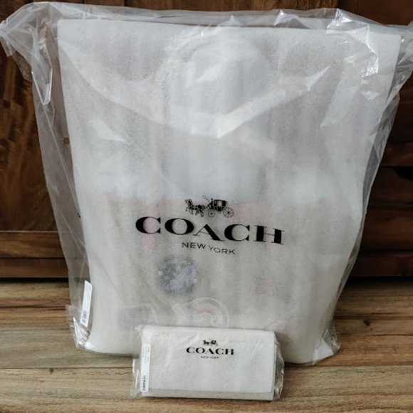 Coach NWT Disney X Coach Cinderella Canvas Tote and Wallet Set - Picture 6 of 7